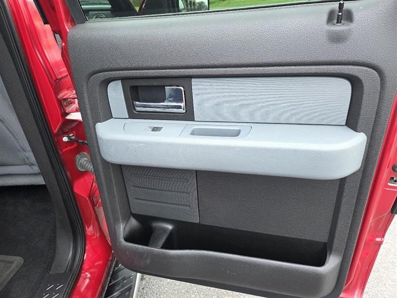 Ford F-150 XLT SuperCrew 5.5-ft. Bed 2WD 2012