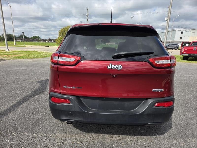 Jeep Cherokee Latitude 4WD 2017
