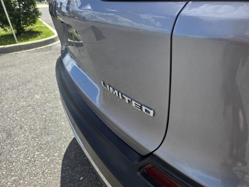 Jeep Cherokee Limited FWD 2020