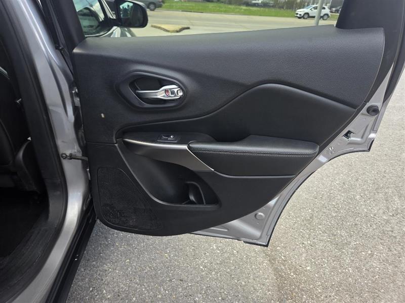 Jeep Cherokee Limited FWD 2020