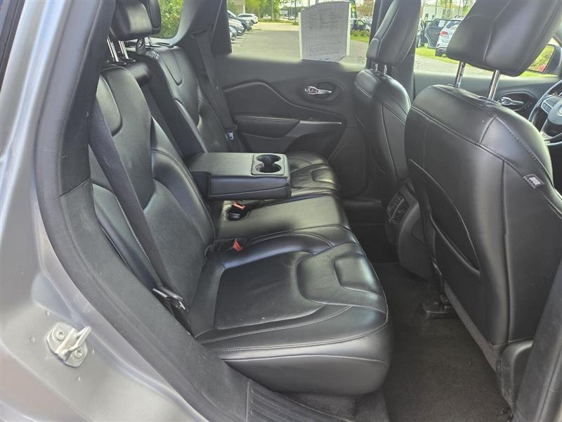 Jeep Cherokee Limited FWD 2020