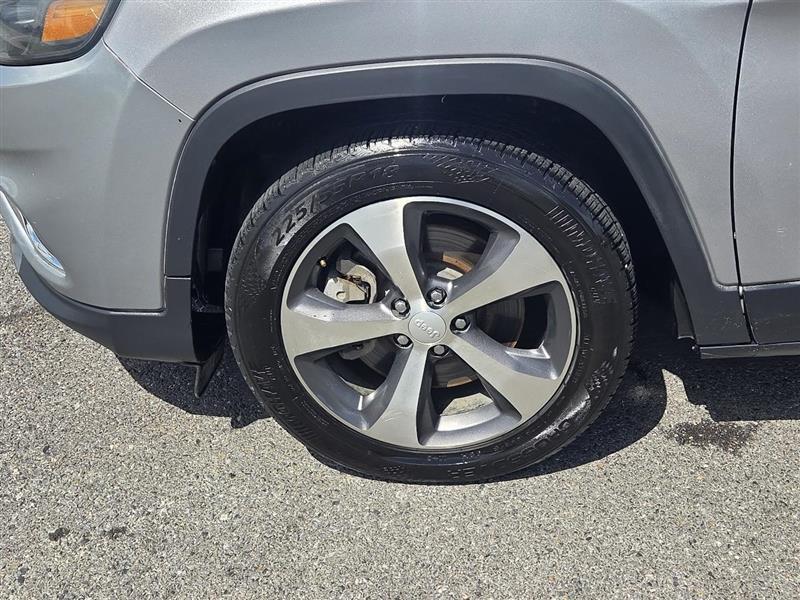 Jeep Cherokee Limited FWD 2020