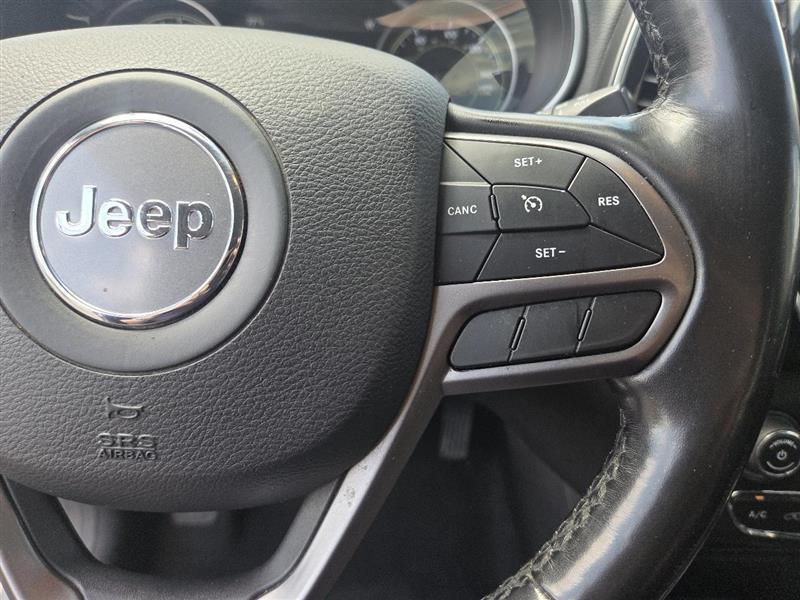 Jeep Cherokee Limited FWD 2020