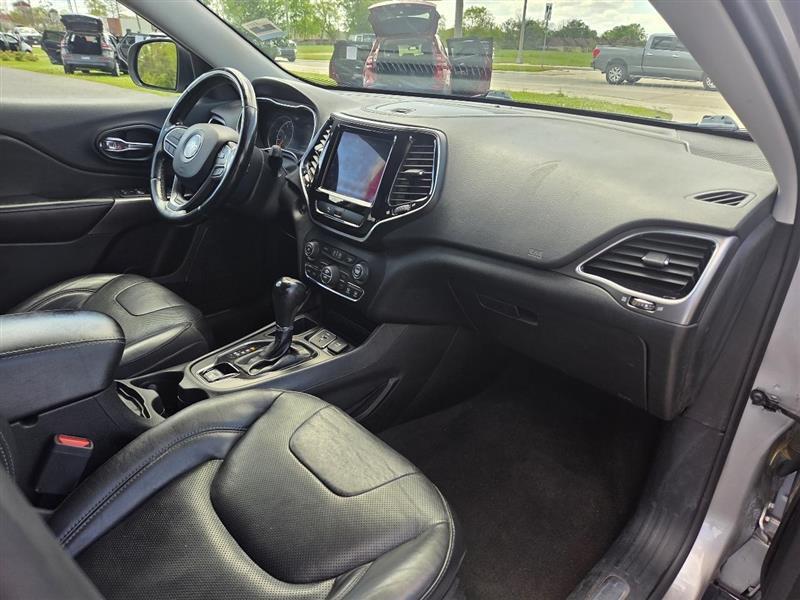 Jeep Cherokee Limited FWD 2020