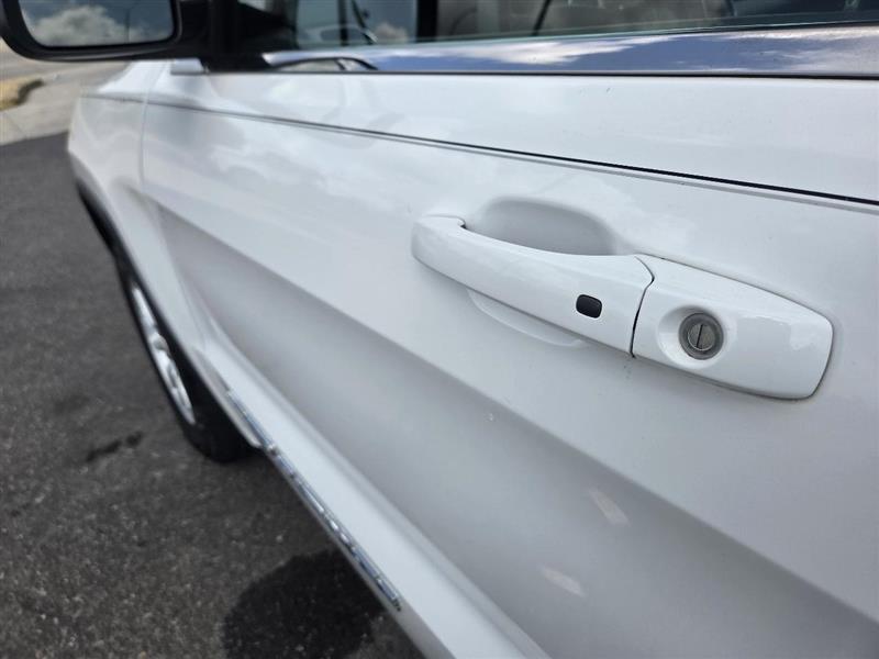 Jeep Grand Cherokee Laredo 4WD 2018