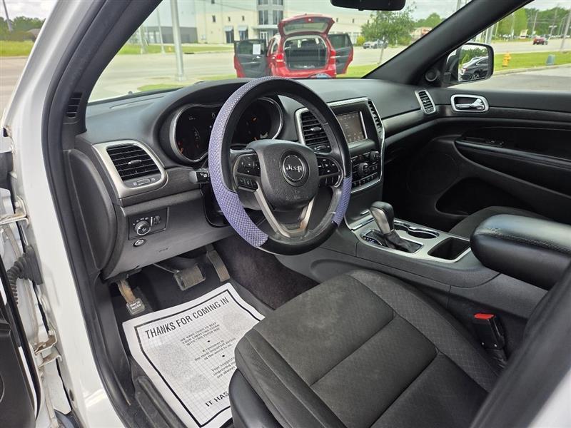 Jeep Grand Cherokee Laredo 4WD 2018