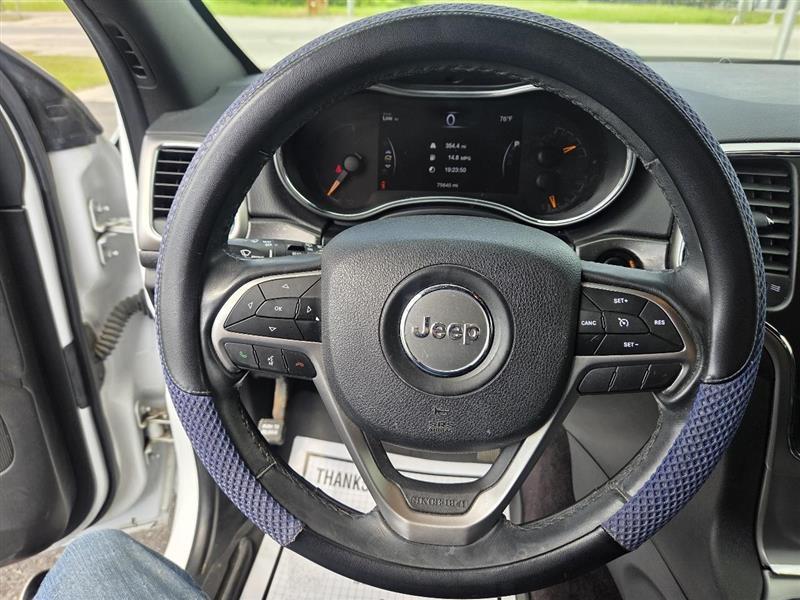 Jeep Grand Cherokee Laredo 4WD 2018