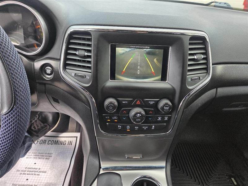 Jeep Grand Cherokee Laredo 4WD 2018