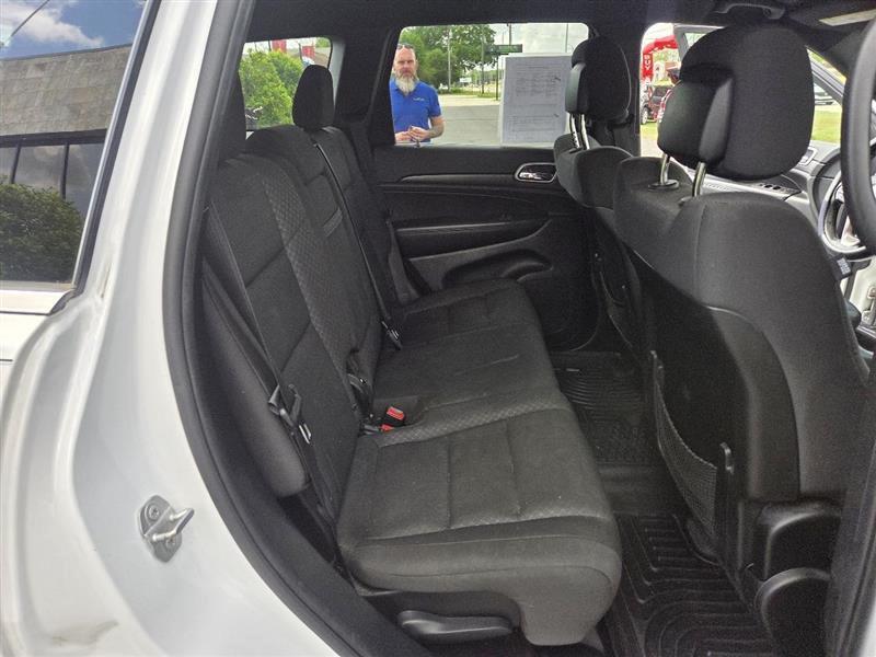 Jeep Grand Cherokee Laredo 4WD 2018