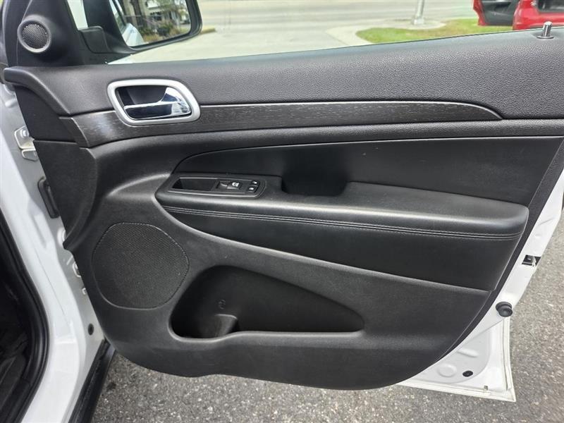 Jeep Grand Cherokee Laredo 4WD 2018