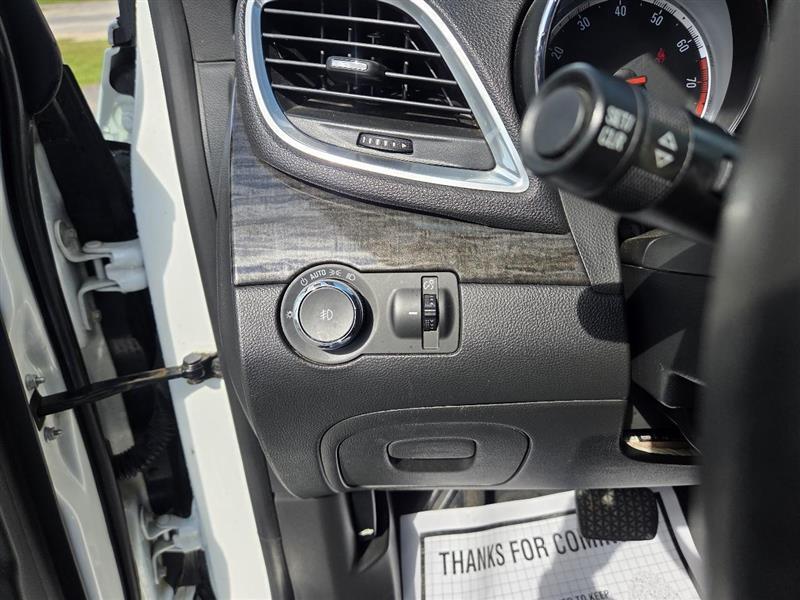 Buick Encore Convenience FWD 2014