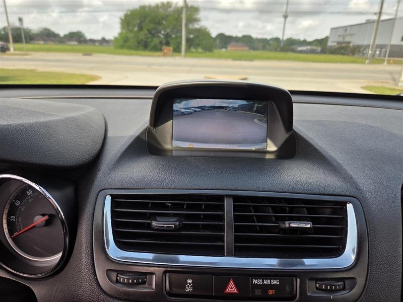 Buick Encore Convenience FWD 2014