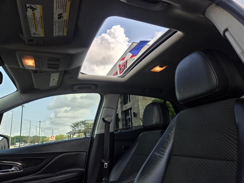 Buick Encore Convenience FWD 2014