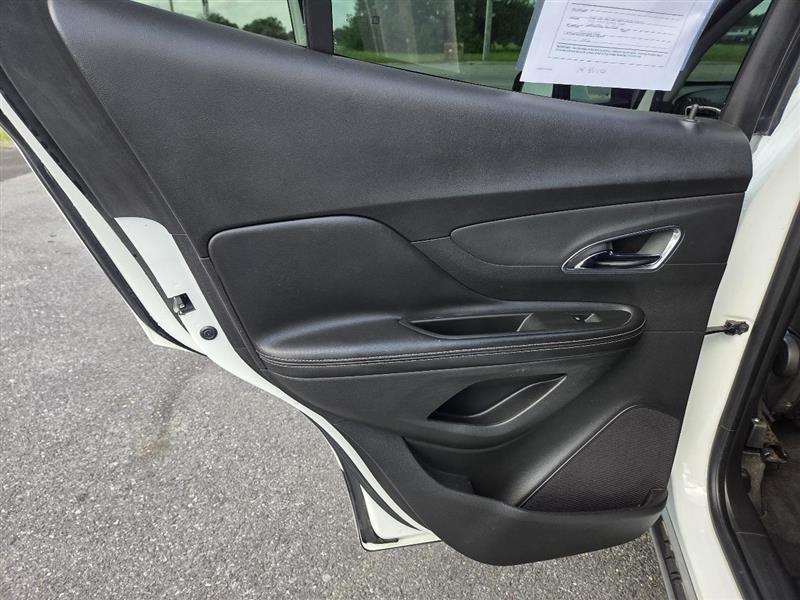 Buick Encore Convenience FWD 2014