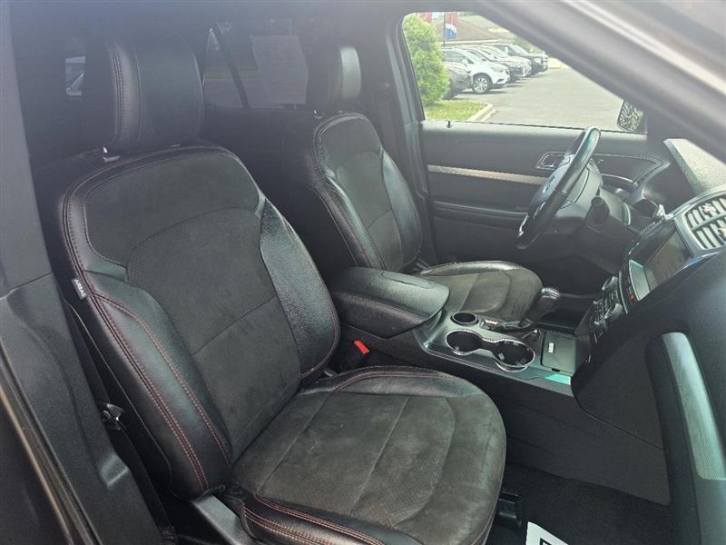 Ford Explorer XLT FWD 2018