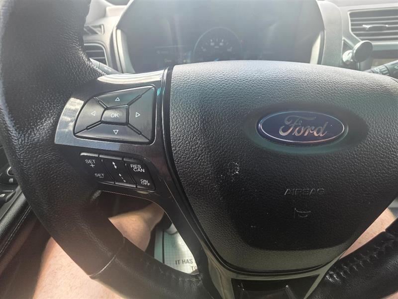 Ford Explorer XLT FWD 2018