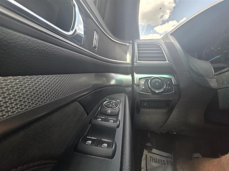 Ford Explorer XLT FWD 2018