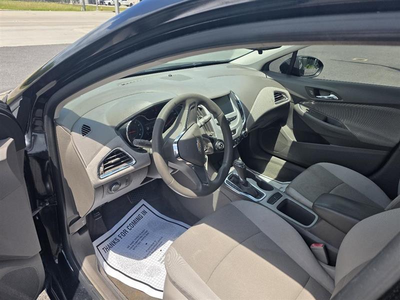 Chevrolet Cruze LS Auto 2018