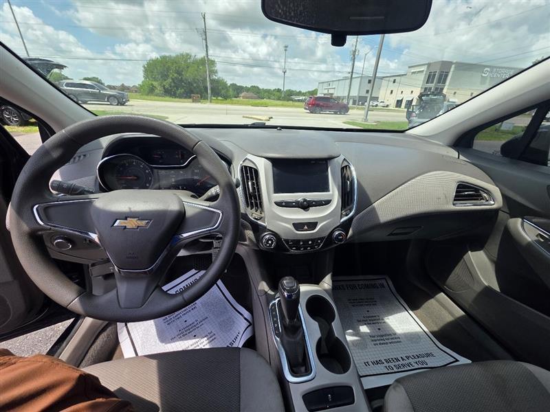 Chevrolet Cruze LS Auto 2018