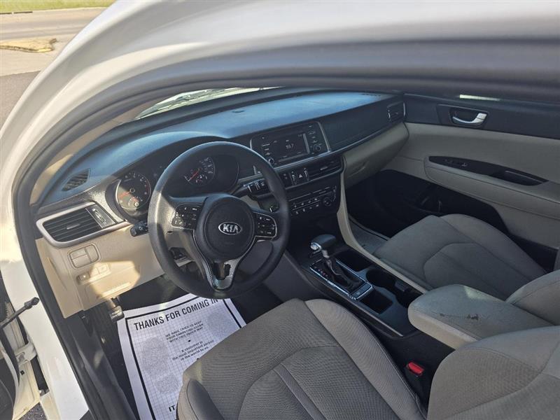 Kia Optima LX 2017