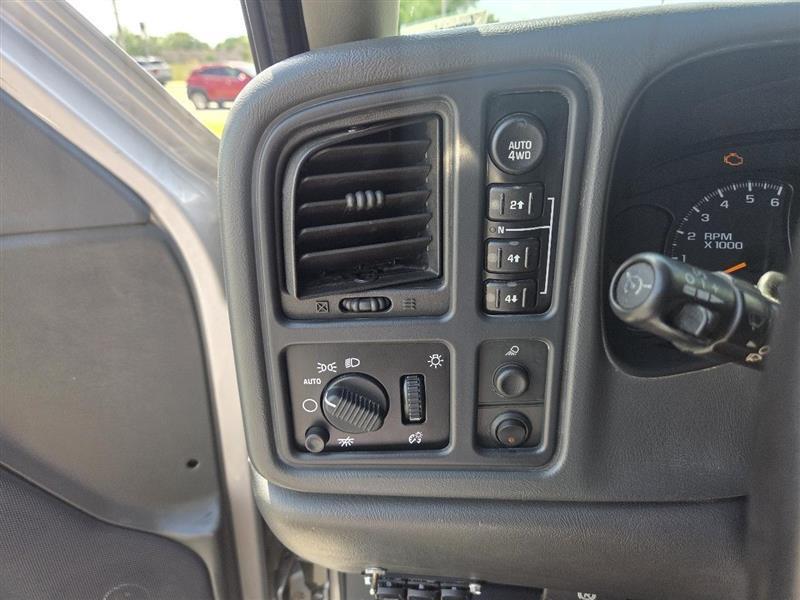 Chevrolet Silverado 1500 LT1 Crew Cab 4WD 2006