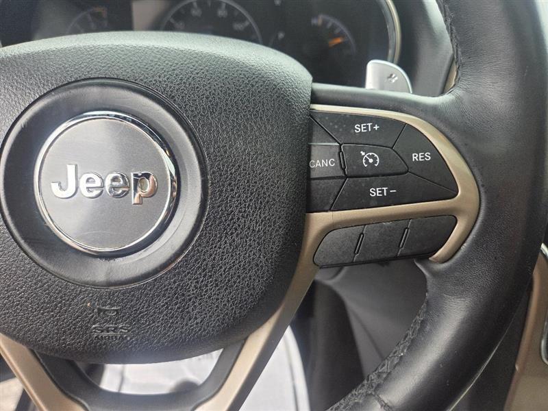 Jeep Grand Cherokee Laredo 2WD 2014