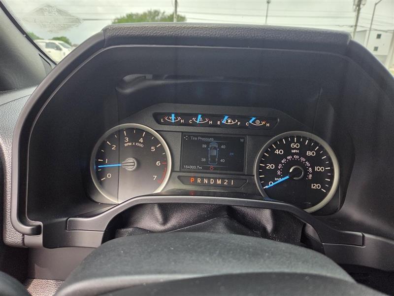 Ford F-150 XLT SuperCrew 5.5-ft. Bed 2WD 2017