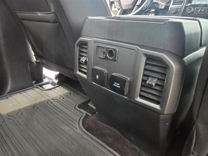 Ford F-150 XLT SuperCrew 5.5-ft. Bed 2WD 2017