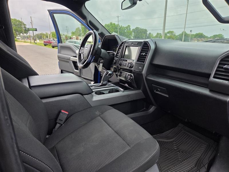 Ford F-150 XLT SuperCrew 5.5-ft. Bed 2WD 2017