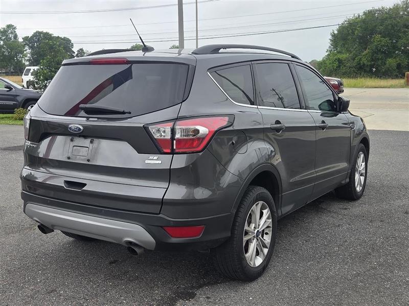 Ford Escape SE FWD 2017