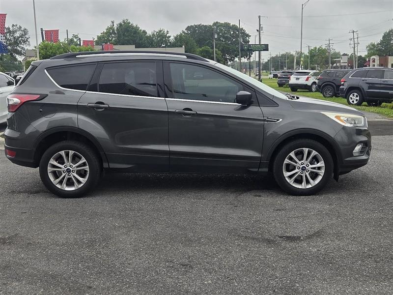 Ford Escape SE FWD 2017