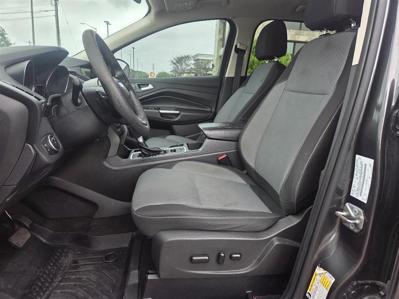 Ford Escape SE FWD 2017