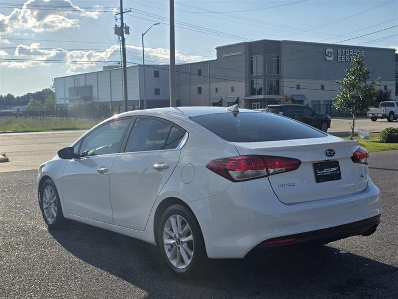 Kia Forte LX 6A 2017