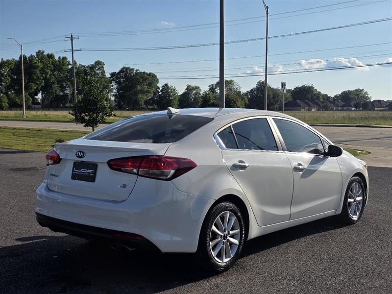 Kia Forte LX 6A 2017