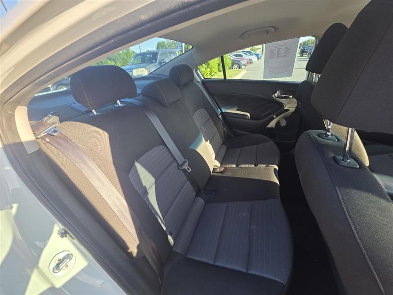Kia Forte LX 6A 2017