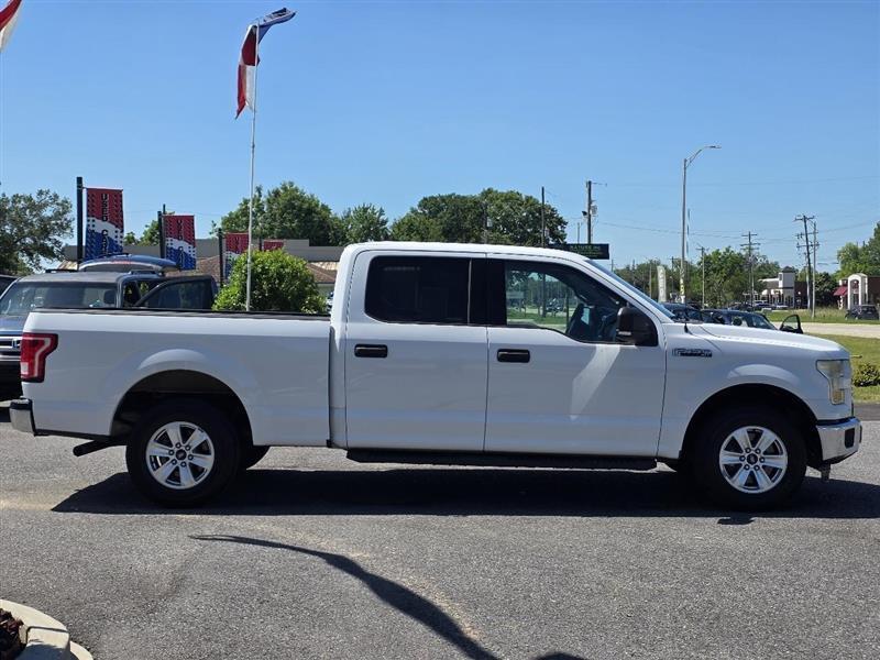 Ford F-150 XLT SuperCrew 5.5-ft. Bed 2WD 2015