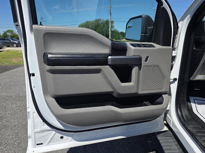 Ford F-150 XLT SuperCrew 5.5-ft. Bed 2WD 2015