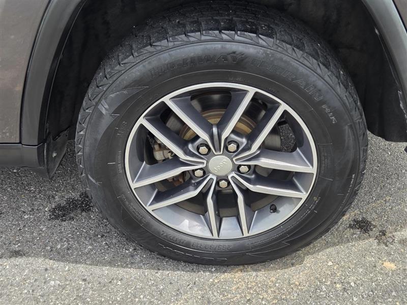 Jeep Grand Cherokee Limited 2WD 2017