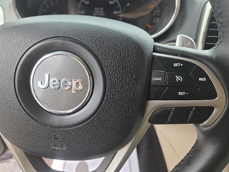 Jeep Grand Cherokee Limited 2WD 2017