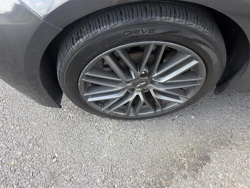Genesis G70 2.0T Advanced 2019