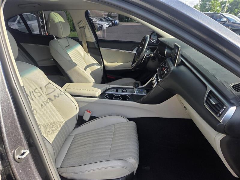 Genesis G70 2.0T Advanced 2019