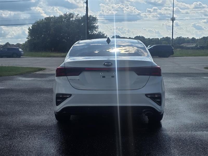 Kia Forte FE 2021