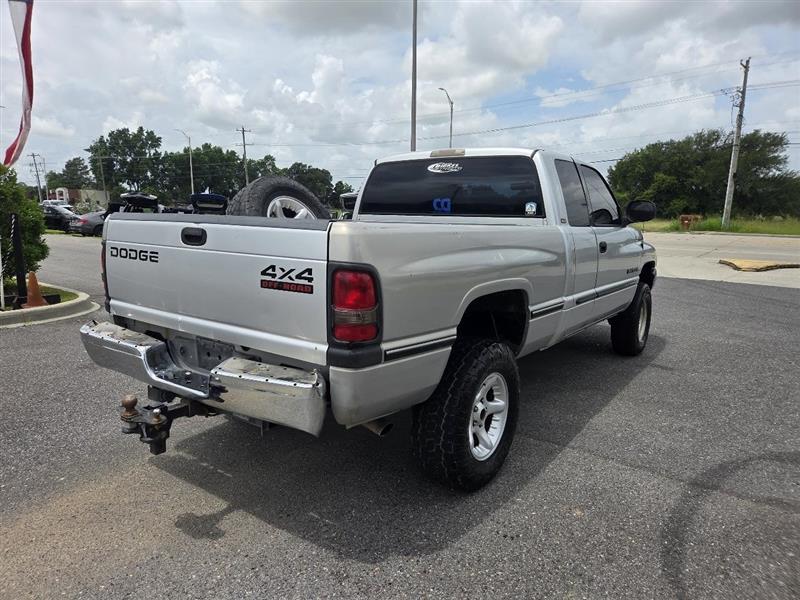 Dodge Ram 1500 Quad Cab Long Bed 4WD 2001