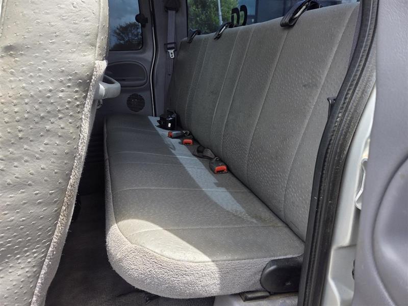 Dodge Ram 1500 Quad Cab Long Bed 4WD 2001
