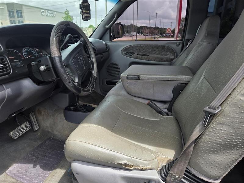Dodge Ram 1500 Quad Cab Long Bed 4WD 2001