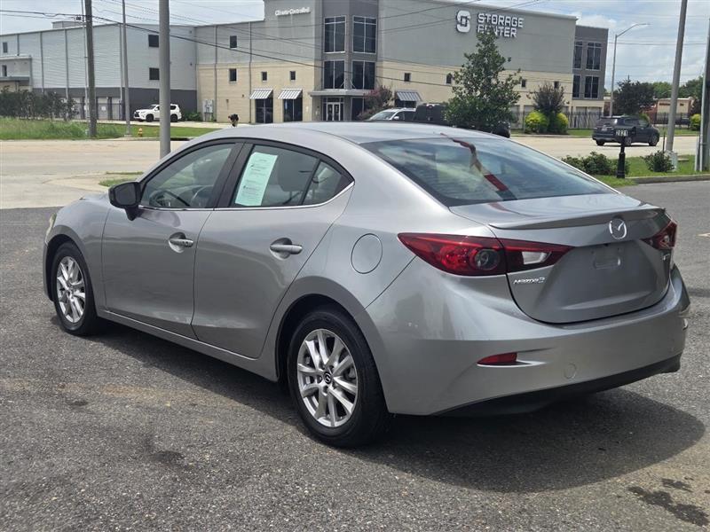 Mazda MAZDA3 i Touring AT 4-Door 2015