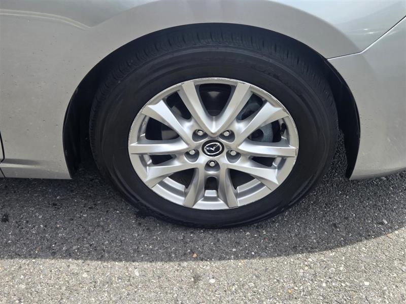 Mazda MAZDA3 i Touring AT 4-Door 2015