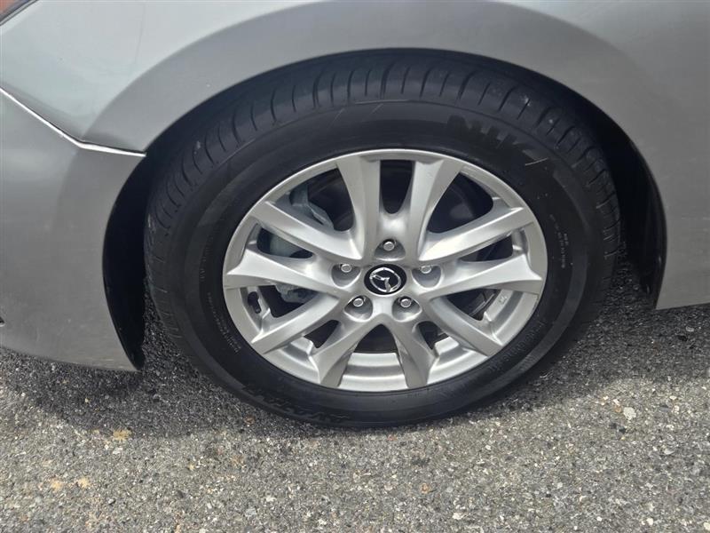 Mazda MAZDA3 i Touring AT 4-Door 2015