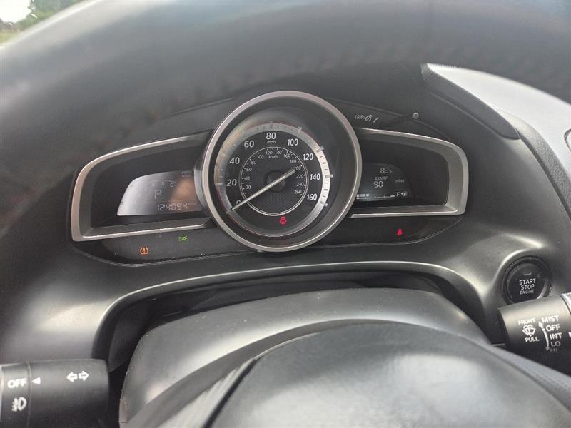 Mazda MAZDA3 i Touring AT 4-Door 2015