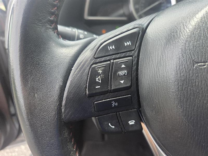 Mazda MAZDA3 i Touring AT 4-Door 2015